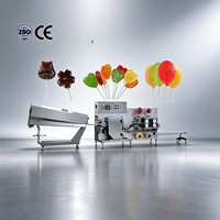 Ligne de production de sucettes plates pour la formage et l'emballage de bonbons, avec conception en acier inoxydable et norme CE