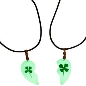 Collana di san valentino donna amante dei fiori essiccati gioielli trifoglio coppia luminosa a forma di cuore regali incandescenti nel buio - Product Image 1