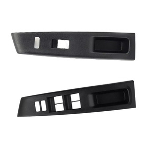 Panel de interruptores elevalunas Toyota Yaris 74231-52650-C0 74232-52550-C0 Pieza de repuesto - Product Image 1