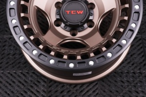 ล้อแม็<span class=keywords><strong>ก</strong></span>ซ์อัลลอยด์สำหรับรถ SUV ขนาด 17-18 <span class=keywords><strong>นิ้ว</strong></span> ใหม่ PCD 98 มม. ล้อรถยนต์นั่งส่วนบุคคล ดีไซน์ห้าก้าน สำหรับ FORTUNER Hilux Tacoma - Product Image 4