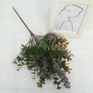 Arreglo Floral <span class=keywords><strong>Artificial</strong></span> de <span class=keywords><strong>Eucalipto</strong></span>, Ramo de <span class=keywords><strong>Eucalipto</strong></span> <span class=keywords><strong>Artificial</strong></span> de PVC con Borde Rosa Suave, Hojas Redondas Otoñales para Decoración de Escritorio - Product Image 4