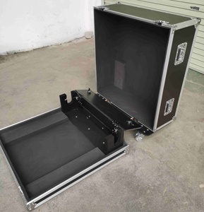 Flight Case per Mixer Audio Digitale <span class=keywords><strong>ATA</strong></span> per Console Yamaha CL3 con Doghouse - Product Image 4