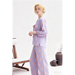 Nuovo <span class=keywords><strong>Pigiama</strong></span> in Cotone a Doppio Strato con Maniche 3/4 in Stile Nazionale per Donne, Set Primaverile/Estivo <span class=keywords><strong>Leggero</strong></span> con Pantaloni Lunghi - Product Image 2