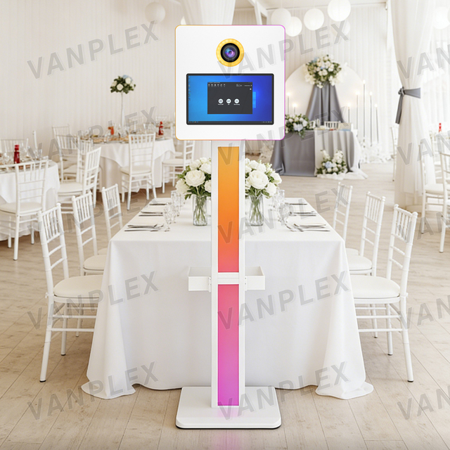 DSLR Photo Booth 15.6 Inch Touch Screen Wi-Fi Remote Control Instant Print Windows 10 All-in-One Wedding Event Rental