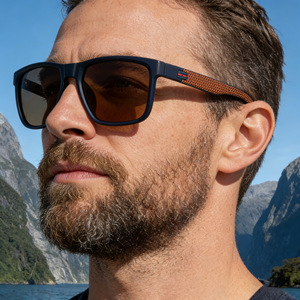 Gafas de Sol Polarizadas Lafuma con Marco Cuadrado para Hombre, Lentes de PC con Protección UV400, Color Negro, Protección Solar para Conducir - Product Image 3