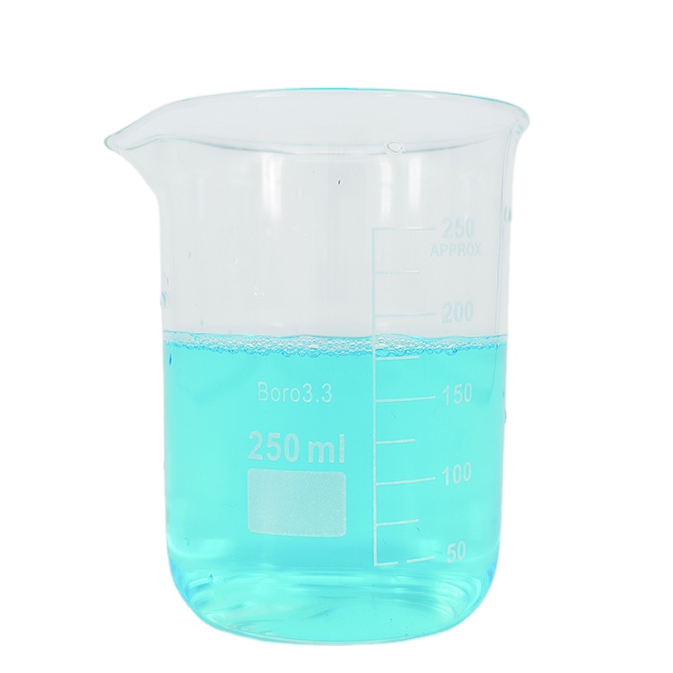 Стеклянный стакан низкой формы