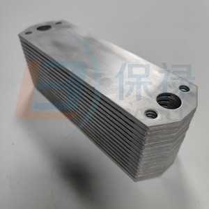 Radiador Ford 2C466K830BA para Reemplazo, Reparación, Nuevo, Compatible con Vehículos - Product Image 2