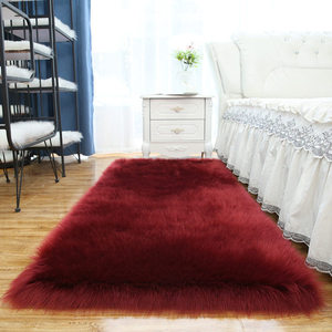 Tapis rectangulaire long en fausse fourrure, tapis moelleux et pelucheux pour chevet, tapis en fausse fourrure de mouton pour la décoration de chambre - Product Image 5