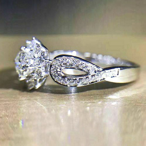 Anello di Fidanzamento F1467 in Oro Bianco con Diamante Naturale Taglio Brillante Rotondo Colore G per Donna - Product Image 4