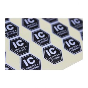 Étiquettes d'avertissement autocollantes en forme de triangle, en matériau PET, imperméables, pour utilisation en machine, options de couleurs jaune et argent - Product Image 3
