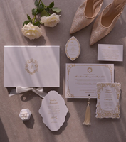 Cartes de menu de mariage écologiques faites à la main avec points en relief et texte bordeaux, papeterie de menu personnalisée, cartes de remerciement