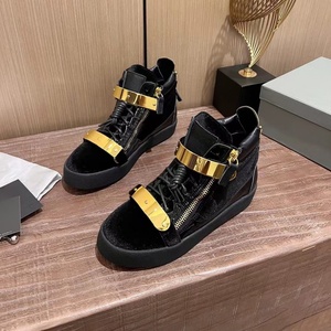 Zapatos informales <span class=keywords><strong>de</strong></span> alta calidad para hombre y mujer, zapatillas altas <span class=keywords><strong>de</strong></span> cuero auténtico, tenis Unisex GZ 35-48, zapatos deportivos <span class=keywords><strong>de</strong></span> marca <span class=keywords><strong>de</strong></span> lujo 0074 - Product Image 1