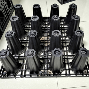 Assemblage facile du module d'irrigation de jardin Réservoir en PP pour la collecte et la rétention des eaux de <span class=keywords><strong>pluie</strong></span> avec couvercle de sécurité Garantie 1 an - Product Image 1