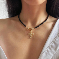 Collier ras du cou en perles d'obsidienne noire naturelle de 4 mm avec pendentif croix dorée, bijoux religieux