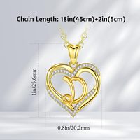 Collar de Moda - Collar de Cobre con Inicial y Colgante de Corazón Calado, un Elegante Accesorio para Mujer