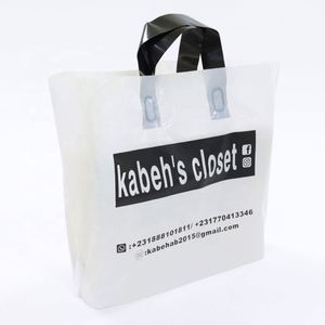 Bolsa de Plástico con Asa de LDPE/HDPE, Diseño de Logotipo Impreso Personalizado, Bolsa de Compras con Asa Suave para Empacar Ropa y Zapatos - Product Image 5