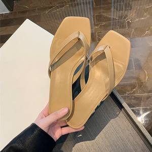 Tongs Vente en gros pour femmes Sandales à talons hauts <span class=keywords><strong>4</strong></span> <span class=keywords><strong>cm</strong></span> Pantoufle - Product Image 2