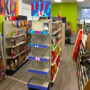 หน้าจอแสดงราคาสำหรับชั้นวางขนม P1.5 มม. P1.875 มม. หน้าจอ LED แบบแถบสีเต็มรูปแบบความละเอียดสูงสำหรับใช้ภายในอาคาร สำหรับชั้นวางเครื่องดื่ม - Product Image 6