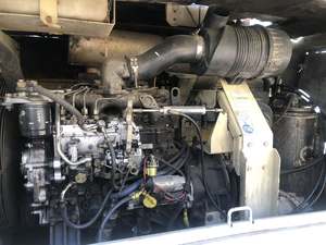 Compresor Portátil Diésel Usado <span class=keywords><strong>Ingersoll</strong></span> <span class=keywords><strong>Rand</strong></span> <span class=keywords><strong>185</strong></span> de Alta Calidad, 8 bar, 5m³/min, en Venta - Product Image 3