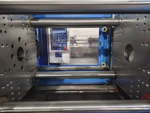 Máquina de Moldeo por Inyección Hidráulica Horizontal Haitian 120T Usada, Componentes Principales de Bomba y Motor PLC, Rentable, 1 Año de Garantía - Product Image 2