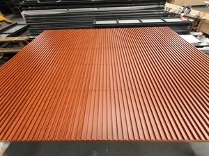 <span class=keywords><strong>Porte</strong></span> <span class=keywords><strong>de</strong></span> <span class=keywords><strong>garage</strong></span> sectionnelle en acier galvanisé couleur bois moderne automatique électrique Grille <span class=keywords><strong>de</strong></span> sécurité <span class=keywords><strong>Porte</strong></span> à panneau vertical - Product Image 6