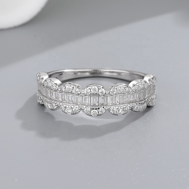Exquisite Cubic Zirconia 925 Sterling Silver Casual Rings for Ladies Jewelry Perfect for Elegant Gatherings Stylish Ring