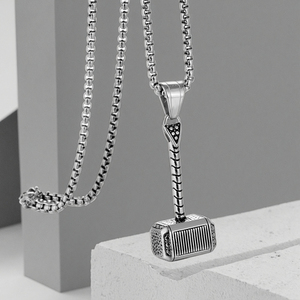 Pendentif marteau personnalisé de haute qualité européen et américain Pendentif coulée en acier inoxydable Commerce extérieur transfrontalier - Product Image 3
