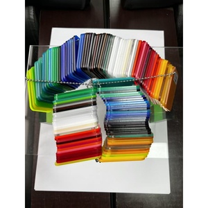 Layanan pemrosesan kustom kualitas tinggi desain baru lembaran akrilik bergaris transparan dalam berbagai ukuran dan warna lembar plastik