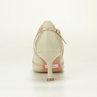Vente en gros OEM ODM – Escarpins à talon carré et bout rond pour femme, avec boucle décorative – Fournisseur de collections pour boutiques et marques de détail