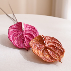 Fleurs artificielles Anthurium à branche unique en fil de caoutchouc souple pour la décoration de la maison et de mariage - Product Image 3