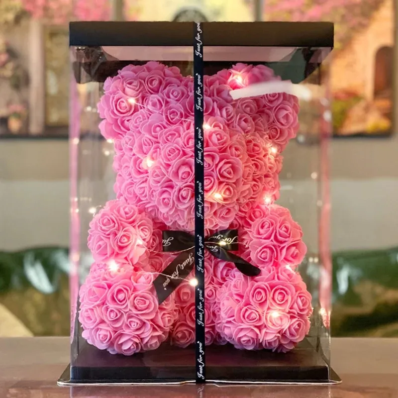 Venta al por mayor, regalo de Navidad PARA EL Día de San Valentín, jabón PE de 25cm, flor Rosa preservada, oso rosa de peluche con caja, regalos para mamá y Mujer