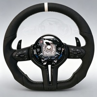Volant personnalisé avec bande blanche pour BMW Série E/F E81 E93 F04 F06 F11 F12 F28 F46 F80 F40