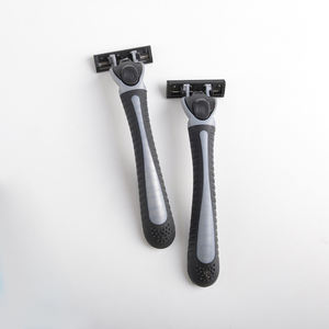 Hoja <span class=keywords><strong>de</strong></span> <span class=keywords><strong>afeitar</strong></span> <span class=keywords><strong>de</strong></span> alta calidad, sistema máximo 8 + 1, <span class=keywords><strong>3</strong></span> hojas, Alemania - Product Image 2