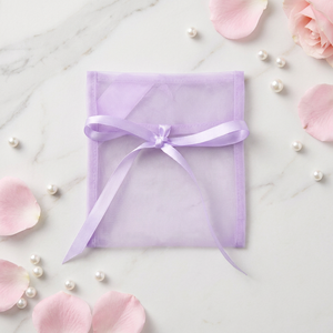 Pochette en <span class=keywords><strong>organza</strong></span> transparente personnalisée avec fermeture à rabat et ruban pour les cadeaux de mariage, les bijoux, les petits cadeaux - Product Image 1
