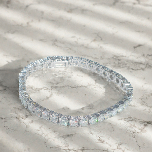 Bracelet unisexe tendance en argent sterling avec diamants de laboratoire de 4 mm, taille brillant rond, accessoire de luxe - Product Image 2