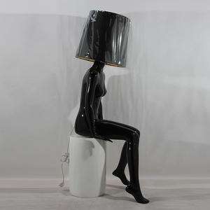 Présentoir de magasin à la mode pour femme, lampe abstraite, siège <span class=keywords><strong>asiatique</strong></span>, corps complet, <span class=keywords><strong>Mannequin</strong></span> - Product Image 2
