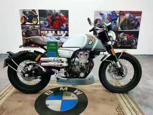 Moto rétro Apulia CR150, monocylindre, refroidissement par eau, quatre soupapes, 150 cm³, quatre pistons, freins à disque, >80 km/h, Chine - Product Image 5
