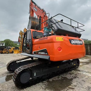 Excavatrice d'occasion, matériel de terrassement, DOOSAN DX260LC-9C à vendre - Product Image 1