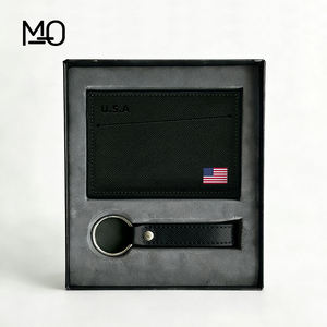 Coffret Cadeau Premium : Porte-cartes <span class=keywords><strong>en</strong></span> Cuir Personnalisé, Porte-clés, Porte-cartes de <span class=keywords><strong>Voyage</strong></span> Drapeau National pour Touristes, Voyages d'Affaires et Usage Quotidien - Product Image 2