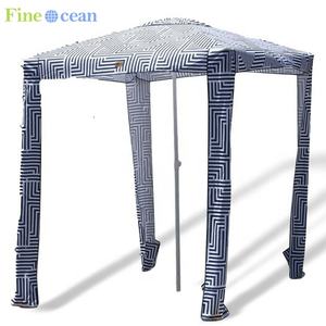 En gros Portable carré coupe-vent Pop Up soleil abri Sports en plein air Cool plage parapluie Cabana avec impression personnalisée - Product Image 1