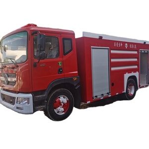 Nieuw Schuim Brandweerwagen Watertank Met <3000l Capaciteit 20M Werkhoogte Voor Brandbestrijding In Fabrieken Mijnen Bossen Havens En Werven - Product Image 1