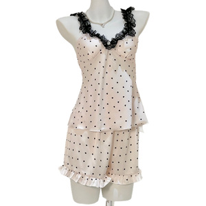 Conjunto de Pijama de Seda Helada para Mujer, Camisola sin Mangas y Pantalones Cortos con Encaje de Corazones Rojos, Ropa de Dormir de Satén, Estilo Dulce para el Hogar - Product Image 5