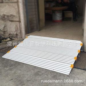 ทางลาดอลูมิเนียมอัลลอยด์ Ludaman รุ่น TR601-25MM ป้องกันการลื่น สำหรับใช้ในโรงงาน - Product Image 5