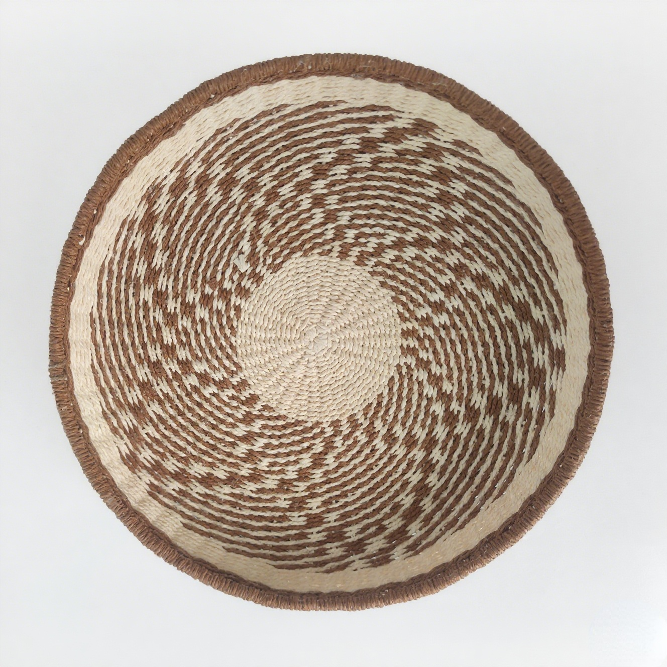 Dimensione E:41D * 4H