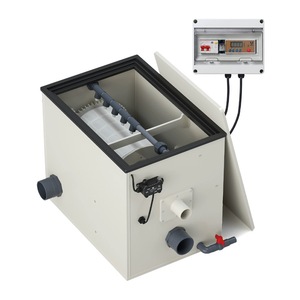 Séparateur de solides immergés <span class=keywords><strong>RAS</strong></span> haute densité Fonctionnement à très bas niveau d'eau Élimine précisément les déchets Réduit la charge du biofiltre - Product Image 2