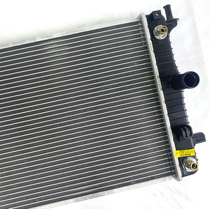 Radiador de Aluminio de Alta Gama para Autos Roewe OE 10101597, Nueva Pieza Automotriz Personalizada - Product Image 4