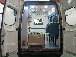 Ambulance neuve T6 diesel, véhicule médical pour le transport d'urgence des patients - Product Image 4