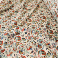 Tissu en Soie et Coton Imprimé Floral Ethnique Personnalisé 22mm, Respirant, Belle Tenue, Teinture Personnalisée Disponible pour Robe, Blouse, Vêtement