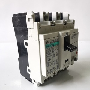 Disjoncteur différentiel Fuji Electric EW63EAG 3P 63A 200mA, côté ligne - Product Image 2