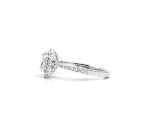 Bague de fiançailles moderne en diamant de laboratoire certifié IGI, taille ovale, diamant E F VS, or massif 18 carats, élégante, pour femme - Product Image 4